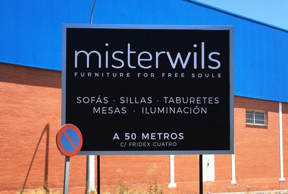 Impresión de vinilos poliméricos para vallas publicitarias de Misterwils
