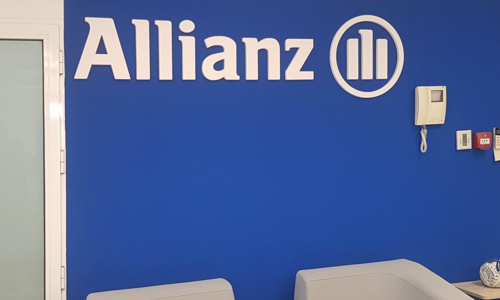 Logotipo corpóreo para Allianz